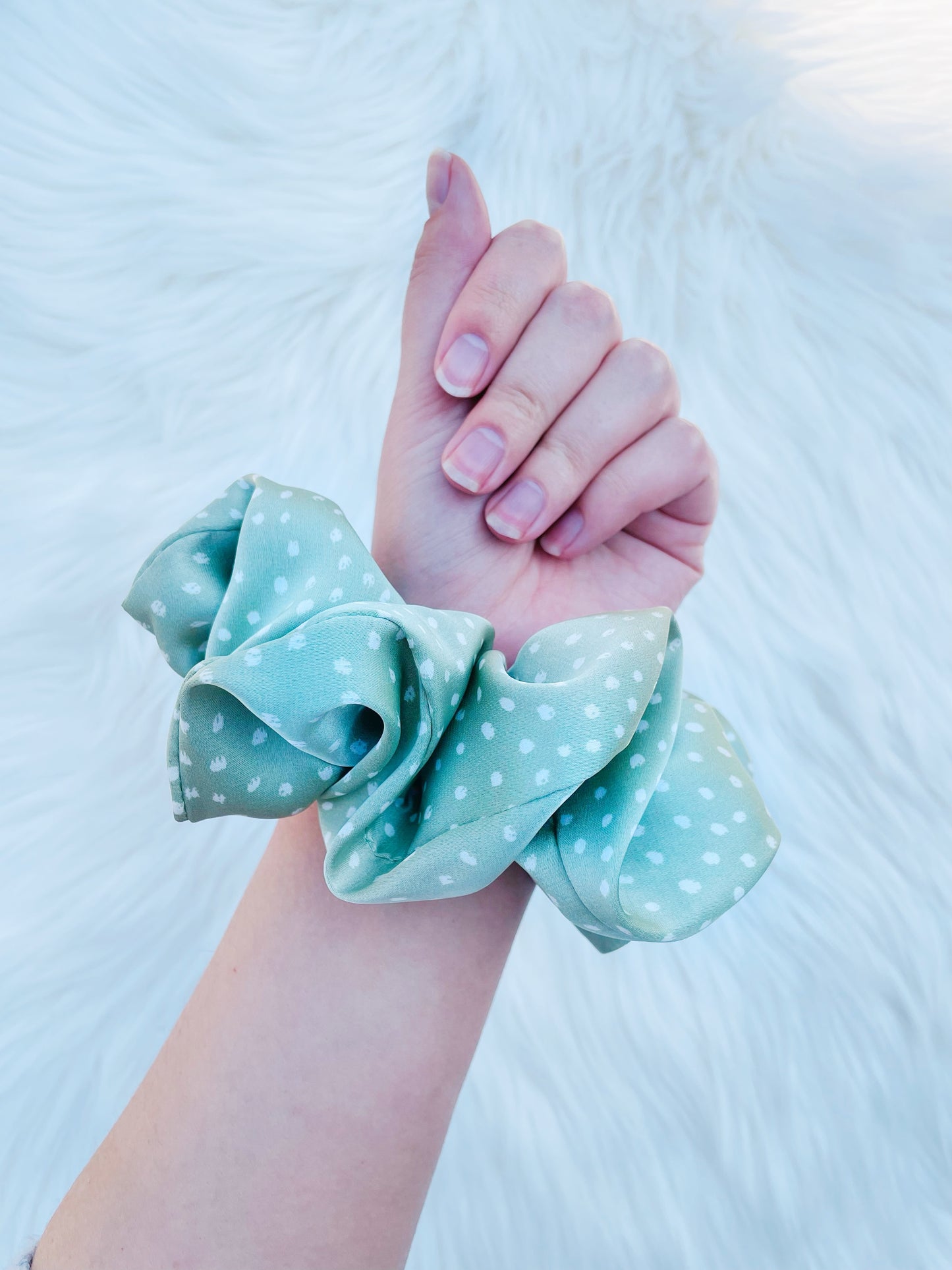 CHASITY| EMI AND CO | green polka dot scrunchie 