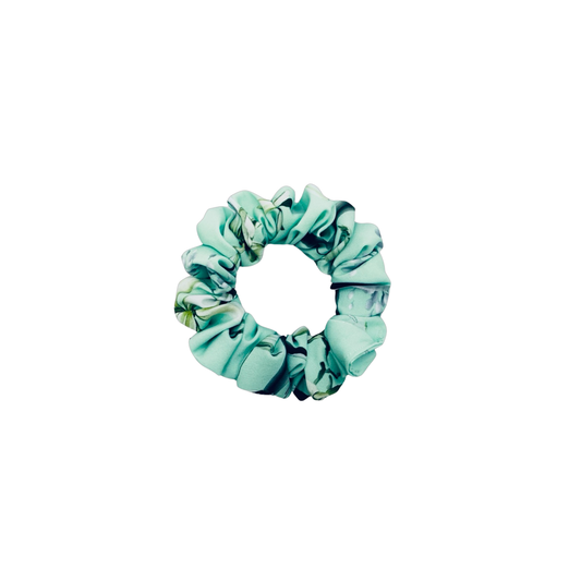 JOAN MINI| EMI AND CO | mini green floral scrunchie 