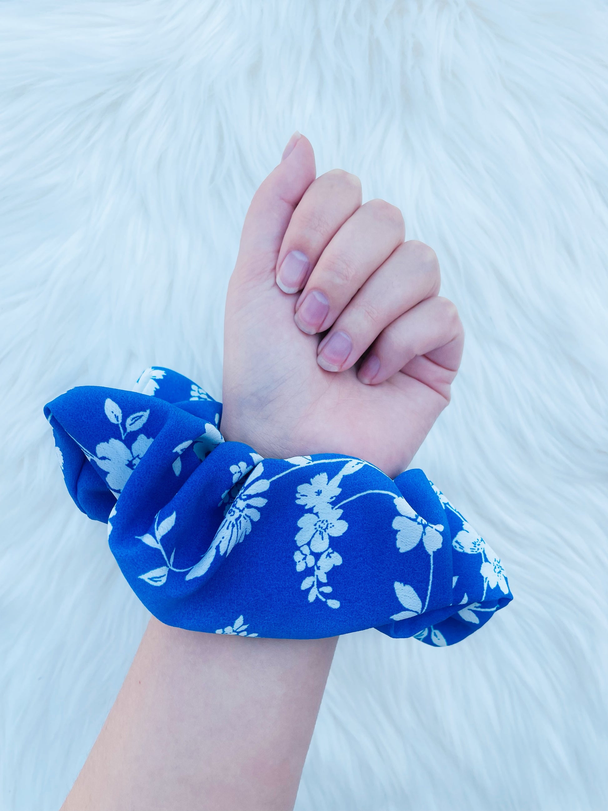 DOROTHY | EMI AND CO | blue and white floral scrunchies 