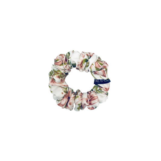 KAYOMI MINI | EMI AND CO | mini satin pink and green scrunchie 