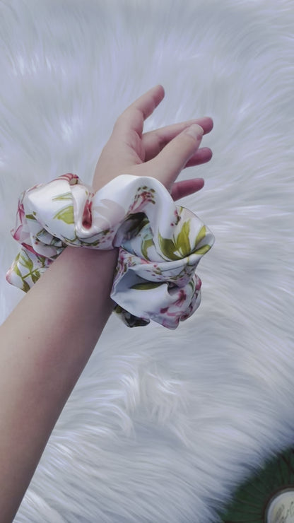 KAYOMI | EMI AND CO | satin pink and green scrunchie on wrist 