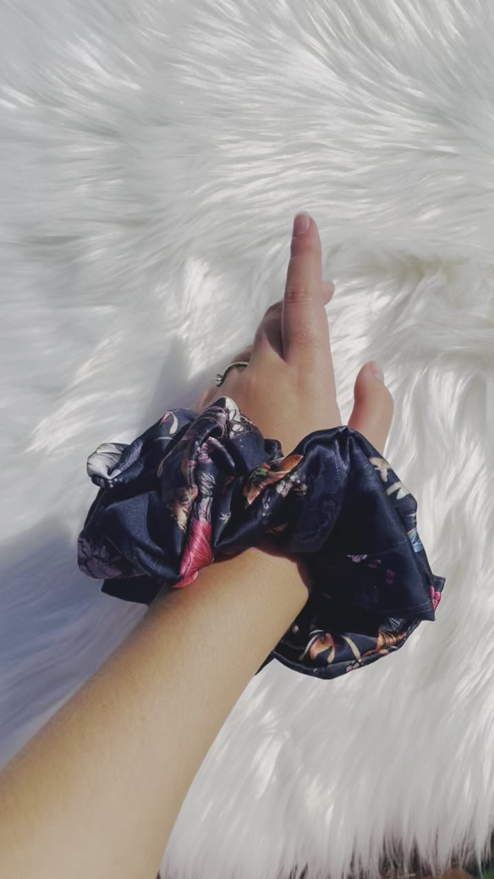 HAILEY | EMI AND CO | floral satin blue scrunchie on wrist 