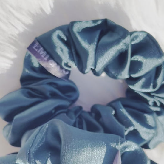 DOVA MINI | EMI AND CO | mini green satin scrunchies 
