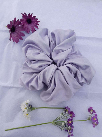 SHIRLEY | EMI & CO | oversize purple scrunchie