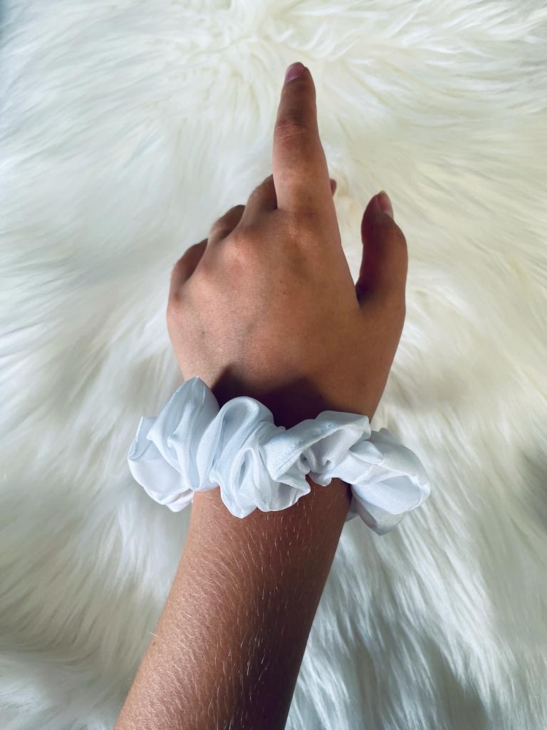 HUMBLE | EMI & CO | mini white scrunchie on wrist