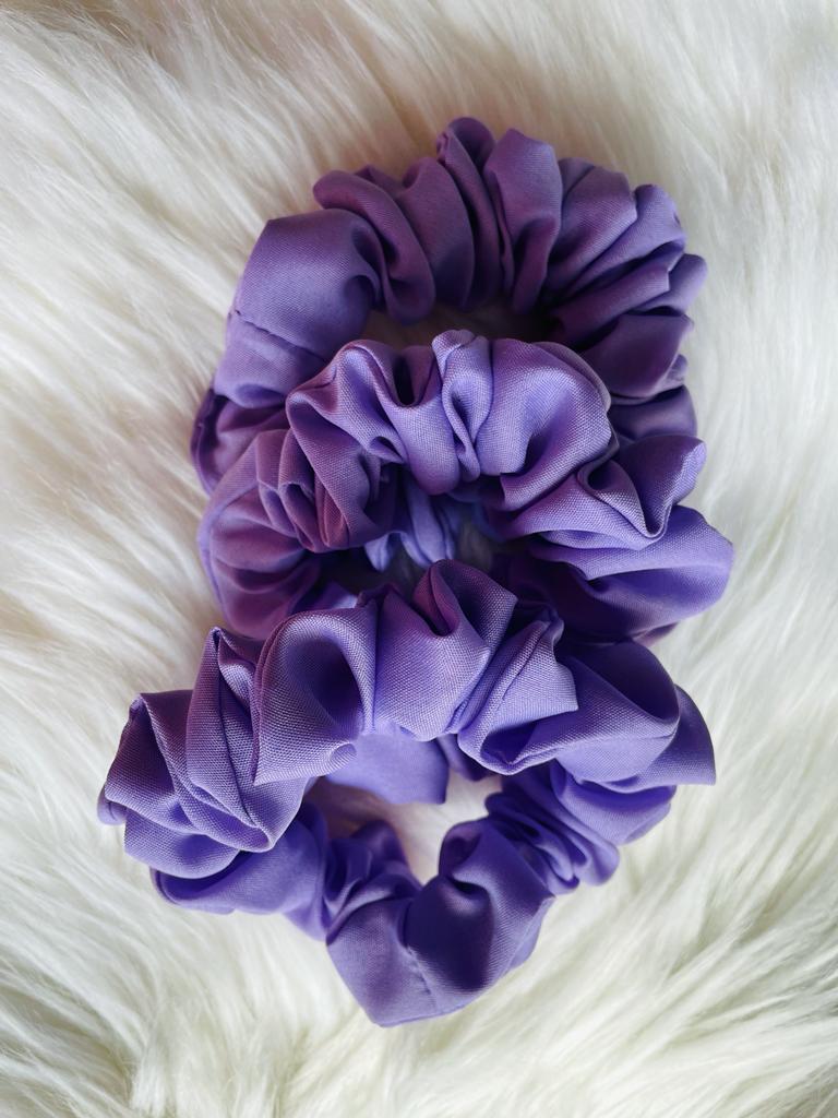 GRATEFUL | EMI & CO | SCHOOL COLLECTION | MINI LILAC PURPLE SCRUNCHIE 