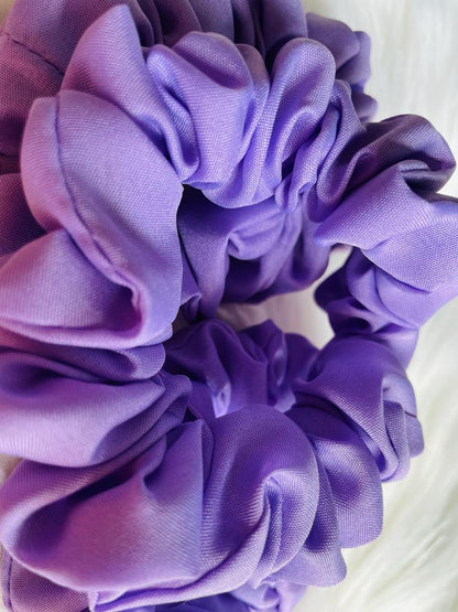 GRATEFUL | EMI & CO | SCHOOL COLLECTION | MINI LILAC PURPLE SCRUNCHIE 