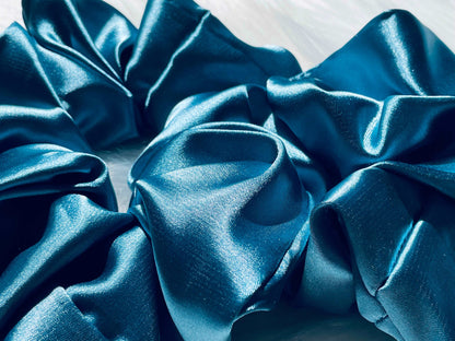 MARLENE | EMI & CO | blue satin oversize scrunchies 