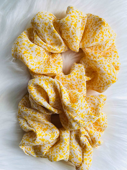 LENA | EMI & CO | oversized yellow floral scrunchies aesthetic 