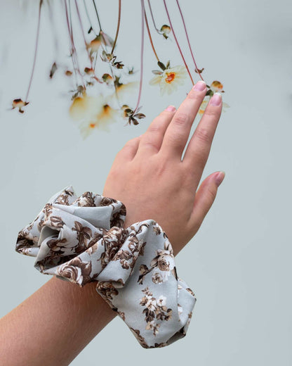 NADIA | EMI & CO | oversize floral grey scrunchie on wrist