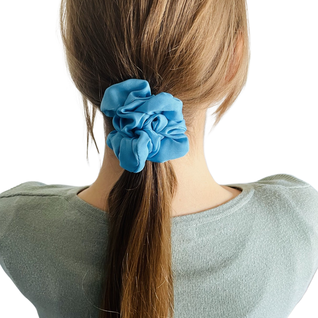 DISCIPLINED | EMI AND CO | mini blue scrunchie in hair 