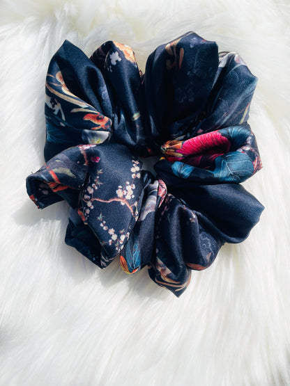 HAILEY | EMI AND CO | floral blue satin scrunchie 