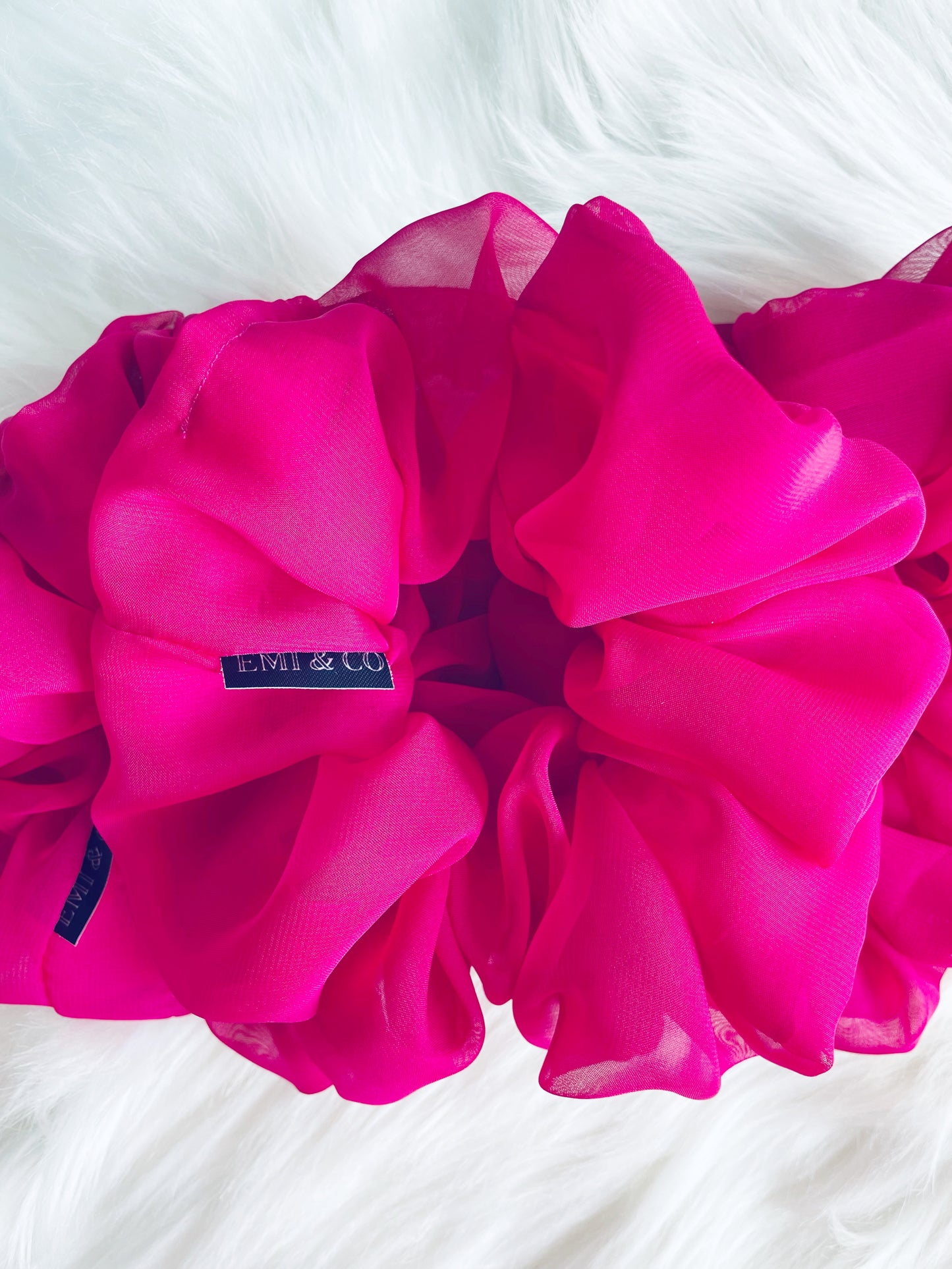 ARABELLA | EMI & CO | BRIDESMAID COLLECTION | PINK SCRUNCHIES