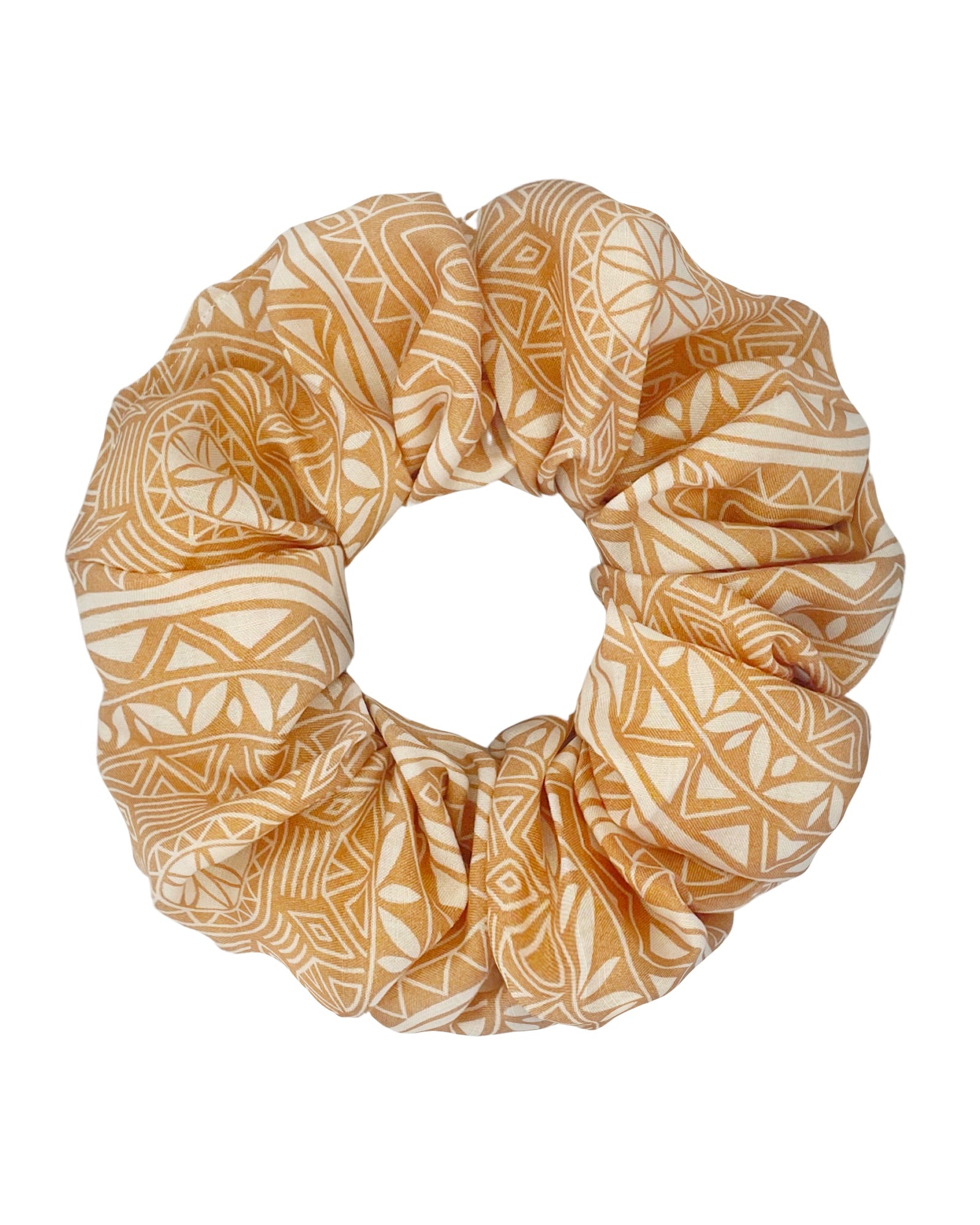 OVERSIZED PATTERN BEIGE SCRUNCHIE  | EMI AND CO | BONNIE 